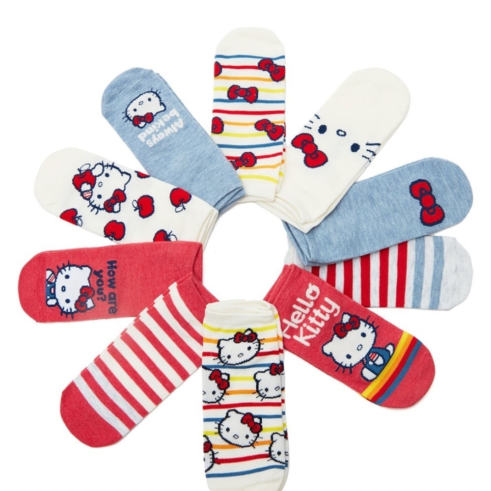 Hello Kitty Womens No Show Socks 10 Pack - Picture 2 of 11